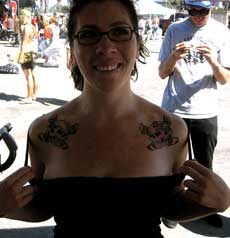 Sk8grl with sk8 tatoo's